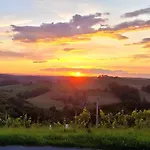 Nives, Wine Region Jeruzalem *