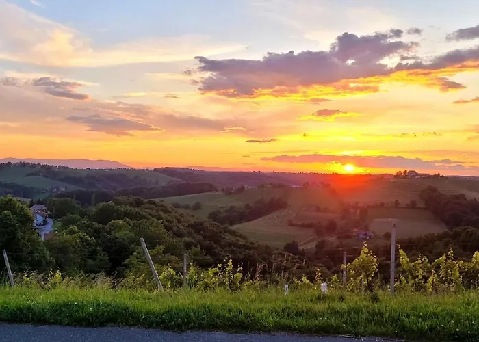 Nives, Wine Region Jeruzalem *